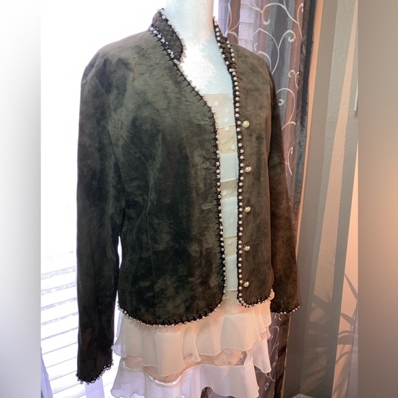 100% SUEDE SOPHIE CHANG Faux Pearl embellished lightweight jacket darkOlive Med - Picture 2 of 15